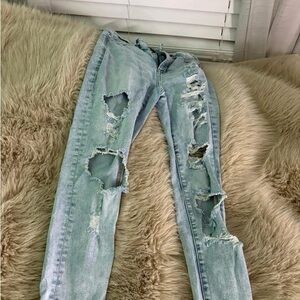 American Eagle Distressed Light Blue Women's Jeans